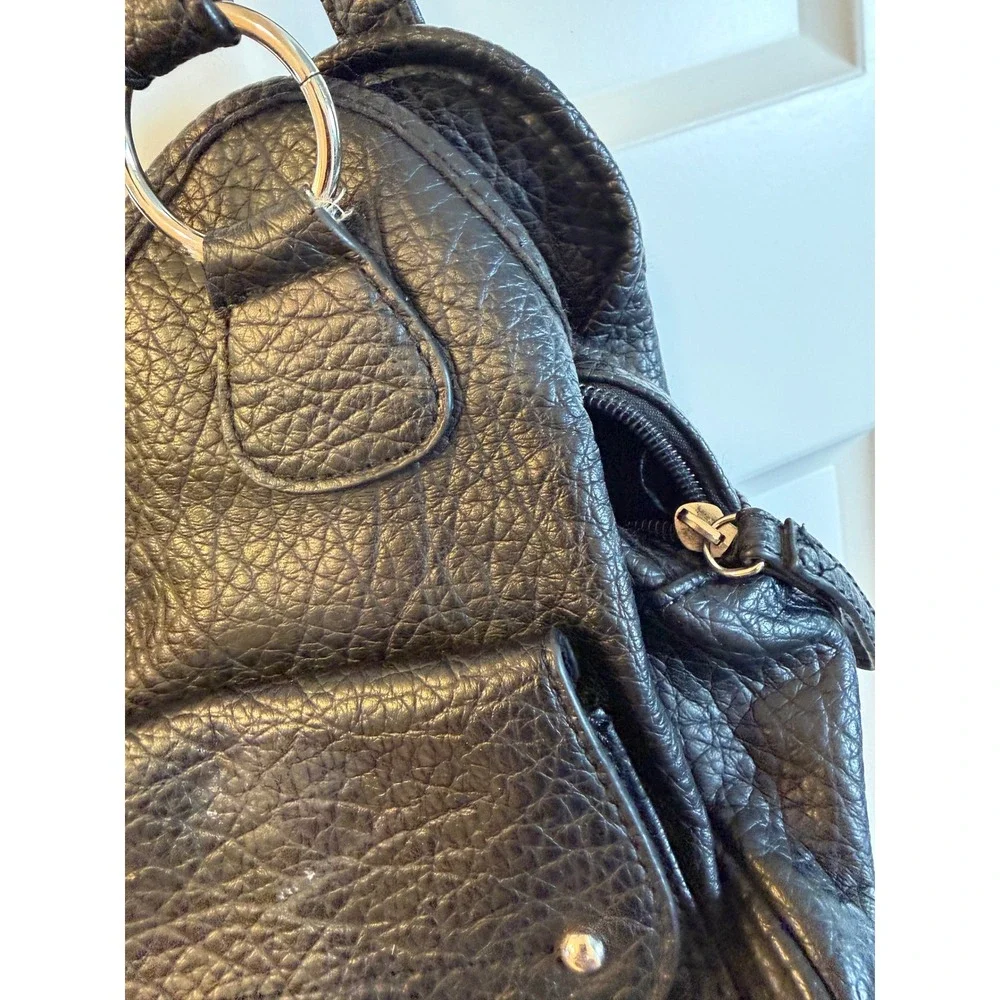 Jaclyn Smith Black Pebbled Faux Leather Shoulder‎ Bag Multi Pocket Handbag